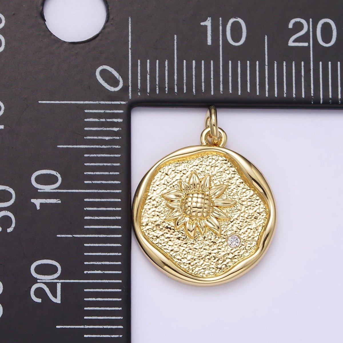 14K Gold Filled Clear CZ Sunflower Hammered Stamped Round Charm | AG261