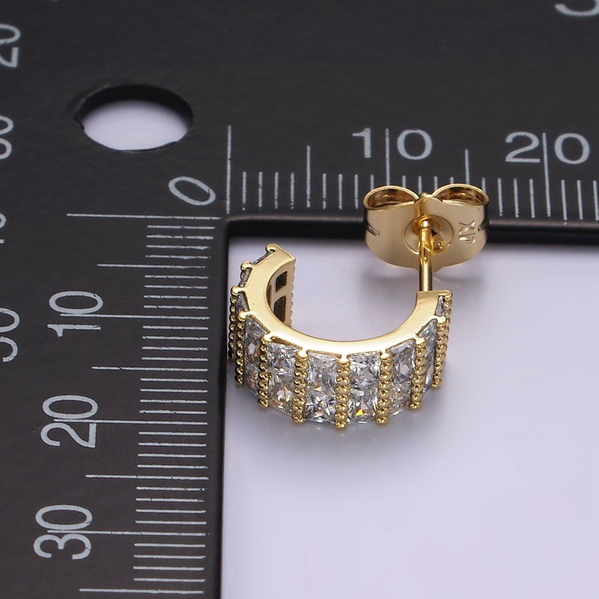 14K Gold Filled Clear Square CZ Lined C-Shaped Cartilage Hoop Earrings | AB1129