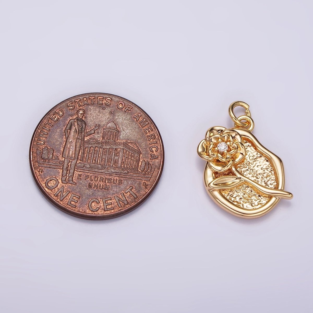 14K Gold Filled Daisy Flower Abstract Hammered Stamped Charm | AG423