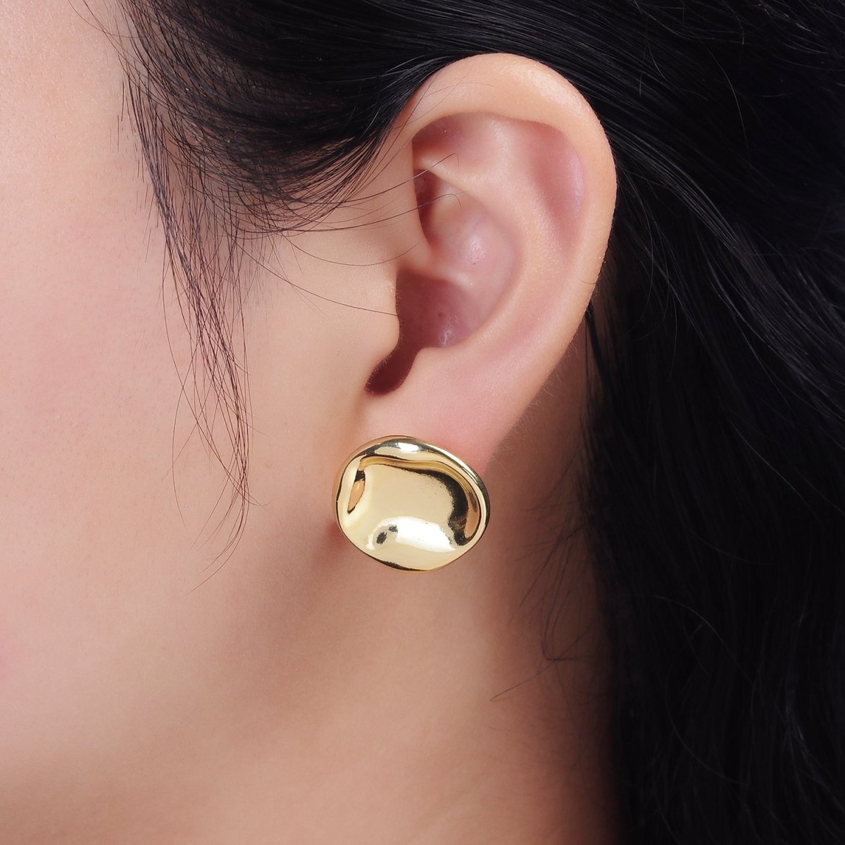 14K Gold Filled Dented Round Minimalist Stud Earrings | AE175