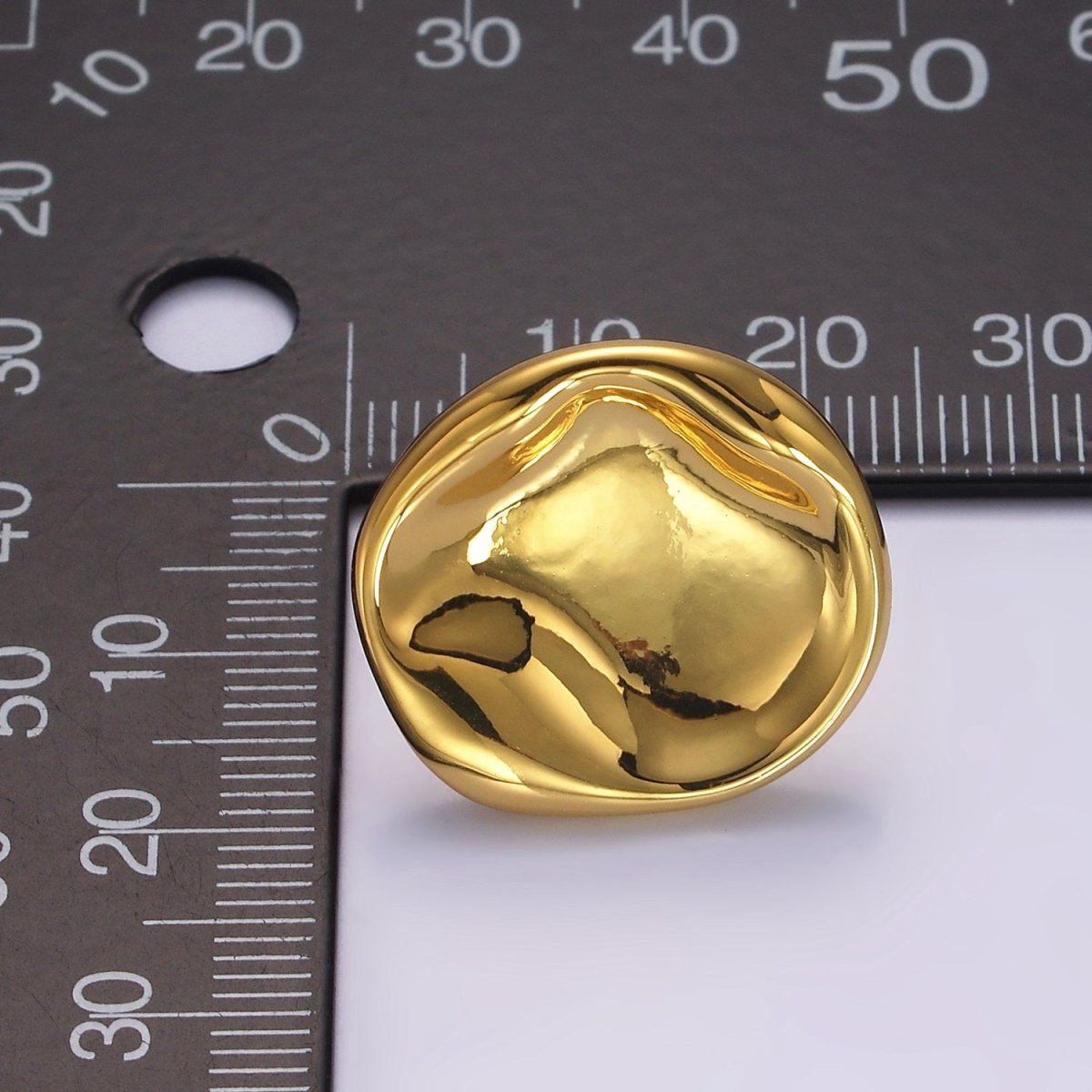 14K Gold Filled Dented Round Minimalist Stud Earrings | AE175