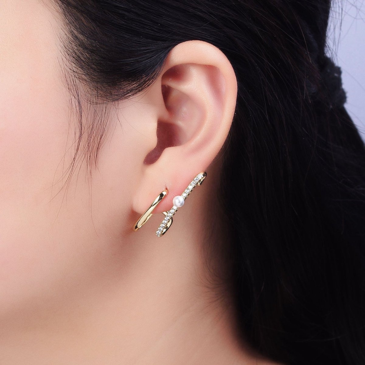 14K Gold Filled Double Claw Bar Micro Paved CZ Pearl Stud Earrings Set | AD1470