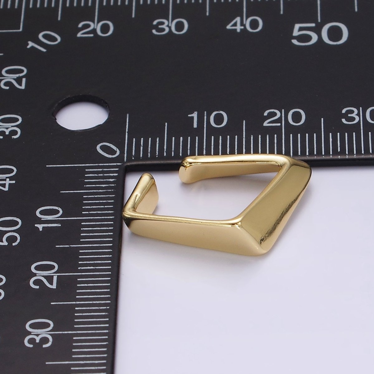 14K Gold Filled Edged Rhombus Geometric Modern Statement Ear Cuff Earrings (1 piece)| AI154