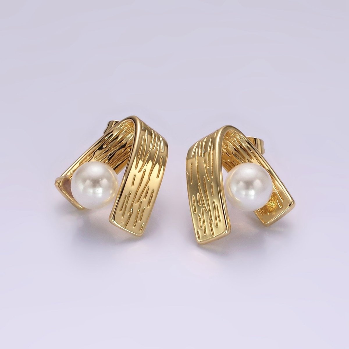 14K Gold Filled Line-Textured Curved Folded Band Pearl Stud Earrings Set | AE956