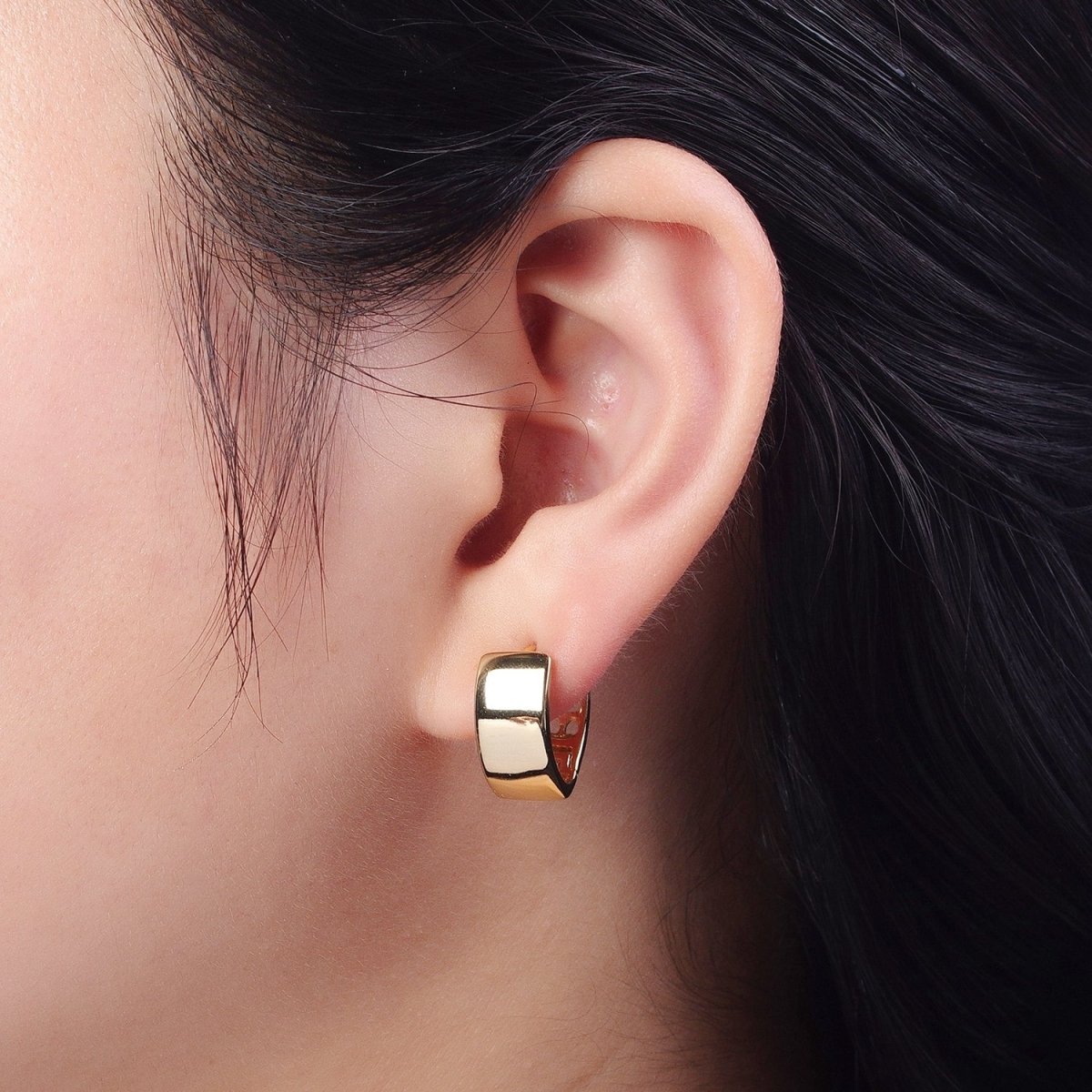 14K Gold Filled Minimalist Wide Band Triangle Huggie Hoop Earrings | AD-559