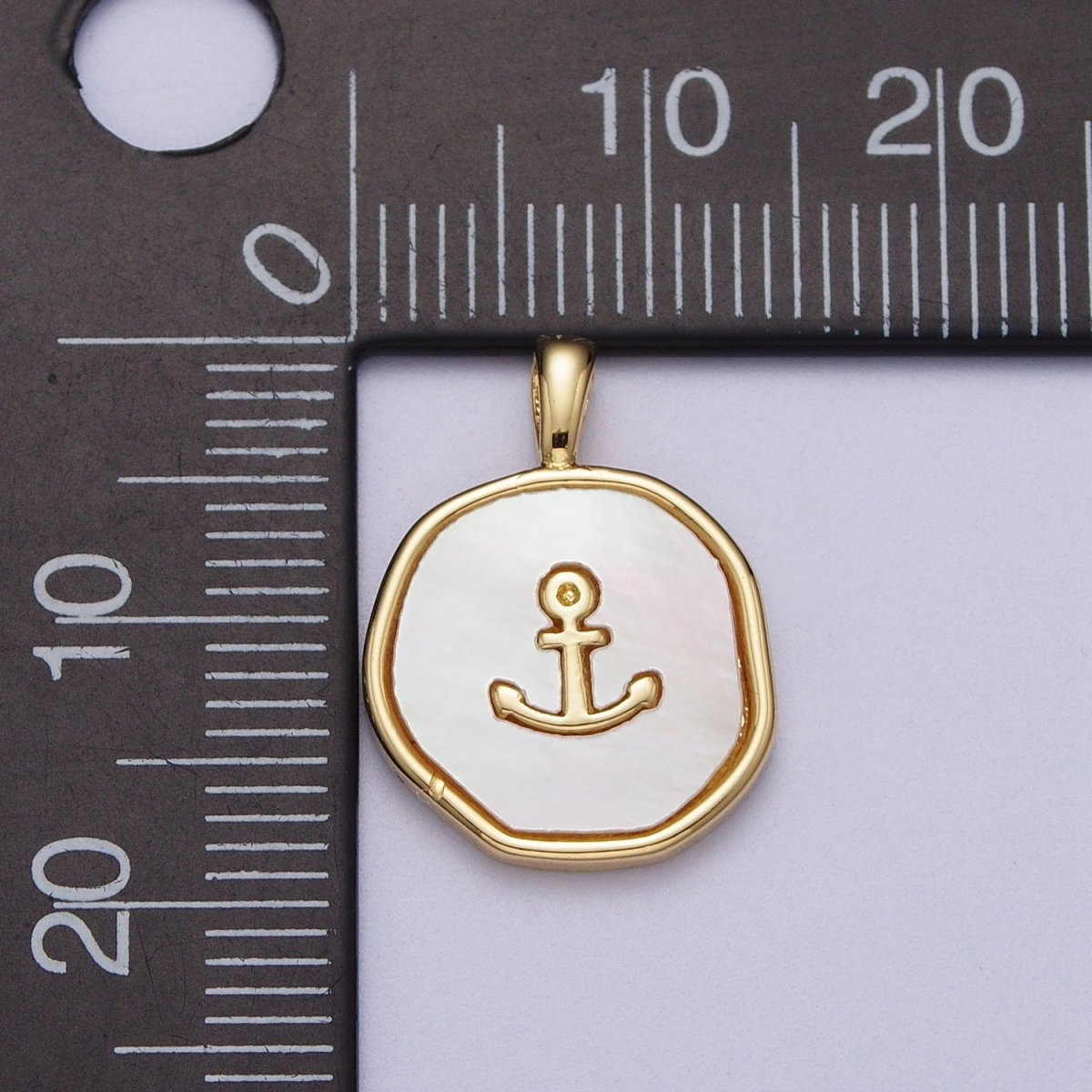 14K Gold Filled Nautical Ship Anchor Shell Pearl Round Pearl  I-565