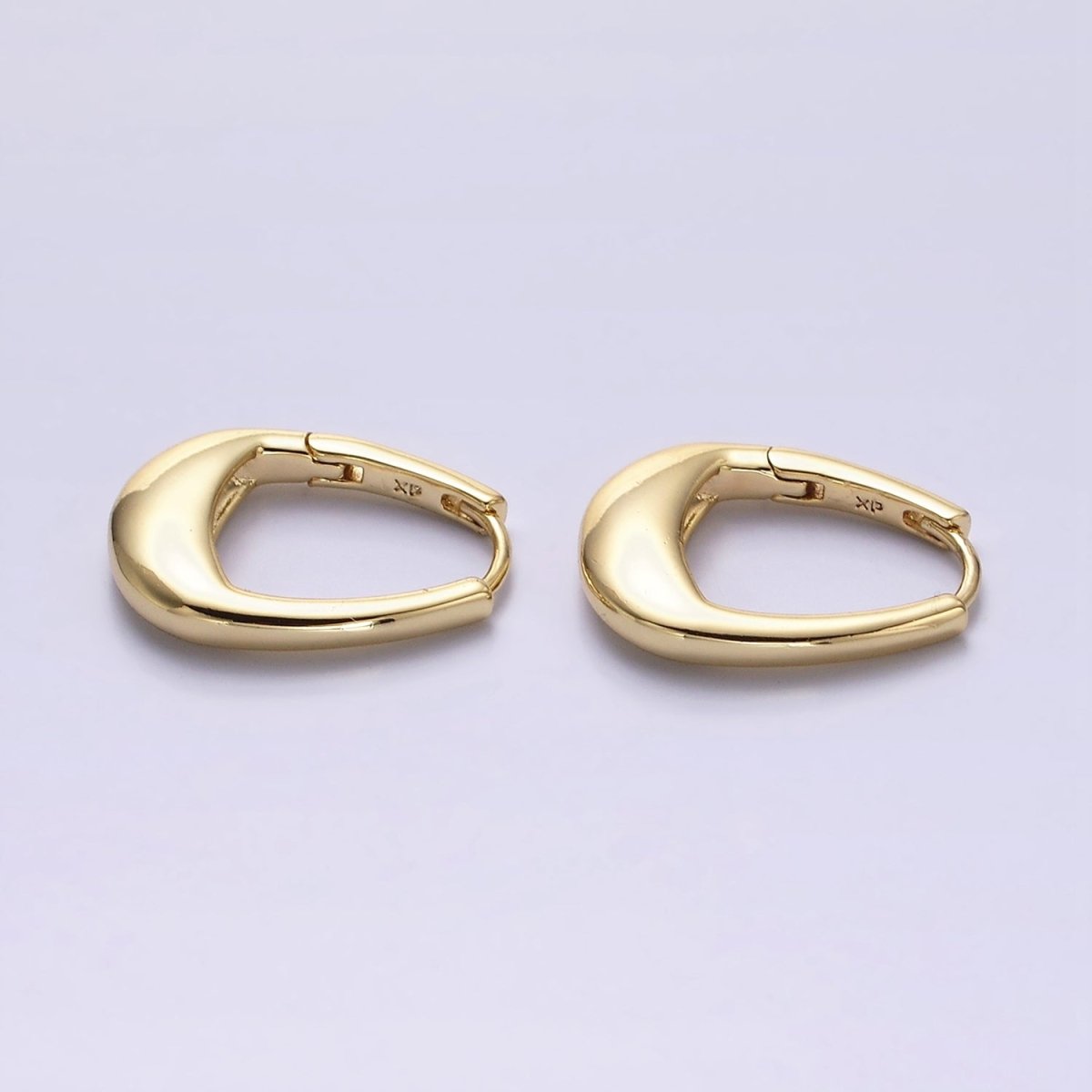 14K Gold Filled Oblong Thin Dome Geometric Hoop Earrings | AE590