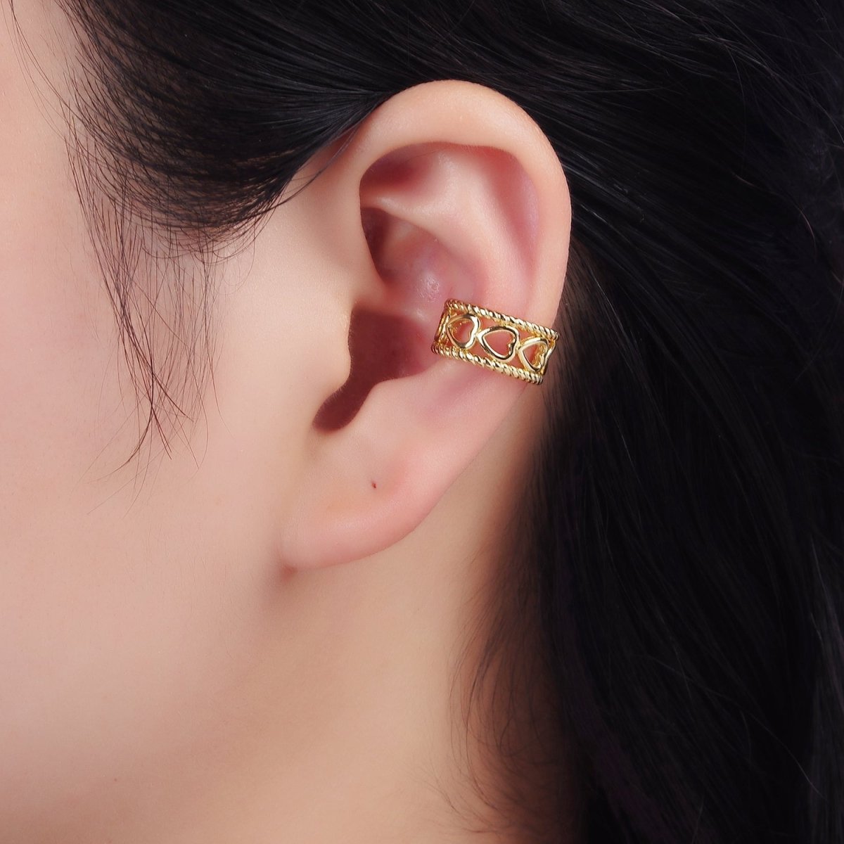 14K Gold Filled Open Heart Lined Croissant Band Ear Cuff Earrings | AI158