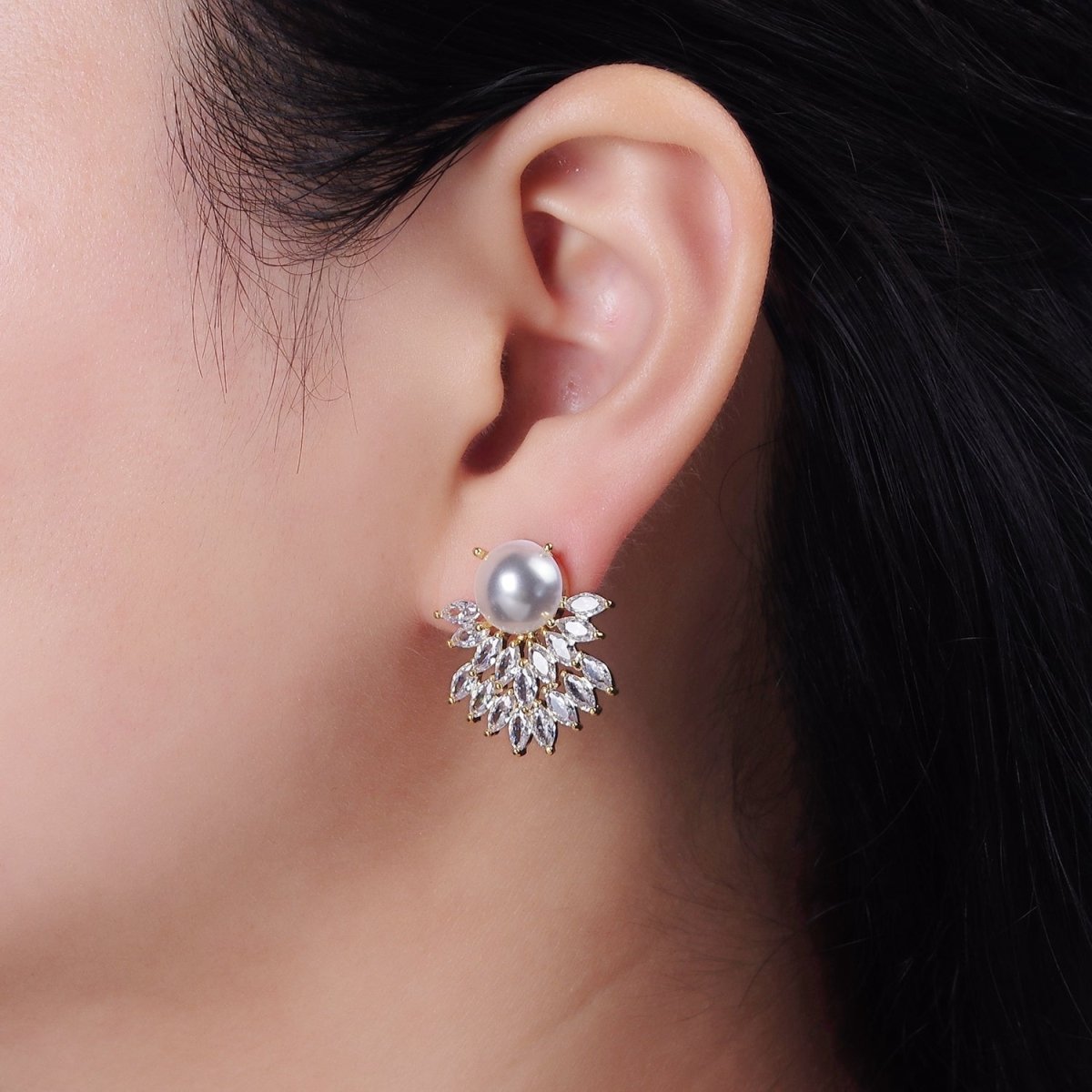 14K Gold Filled Pearl Marquise Double Curved Lined Stud Earrings in Gold & Silver | AE319 AE320