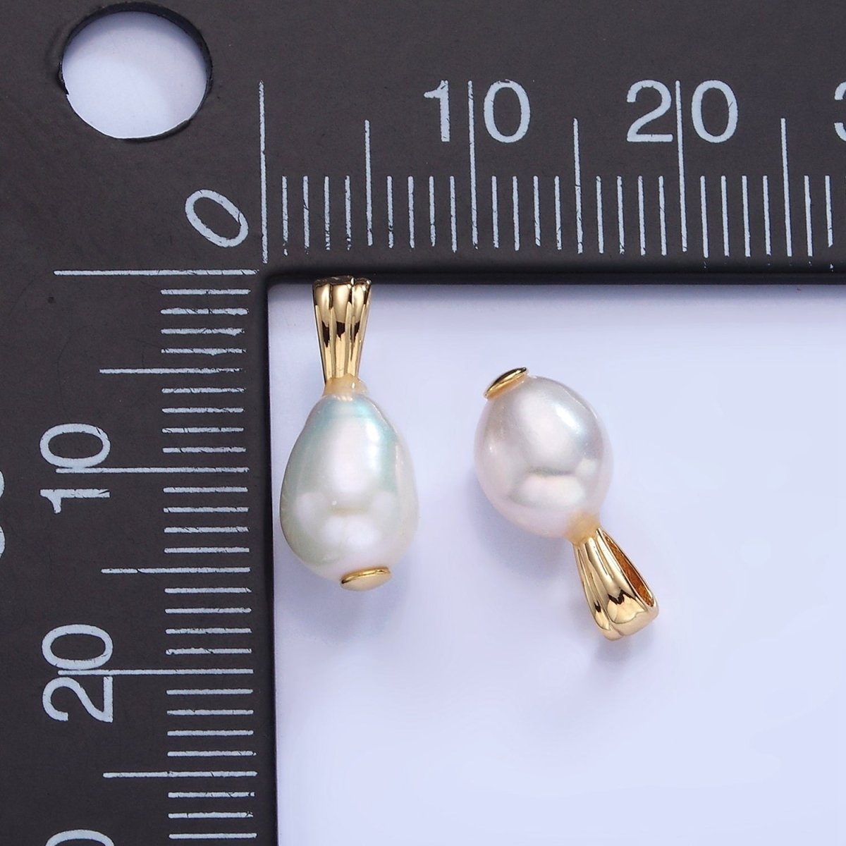 14K Gold Filled Ringed Baroque White Freshwater Pearl Lined Bail Pendant | P1729