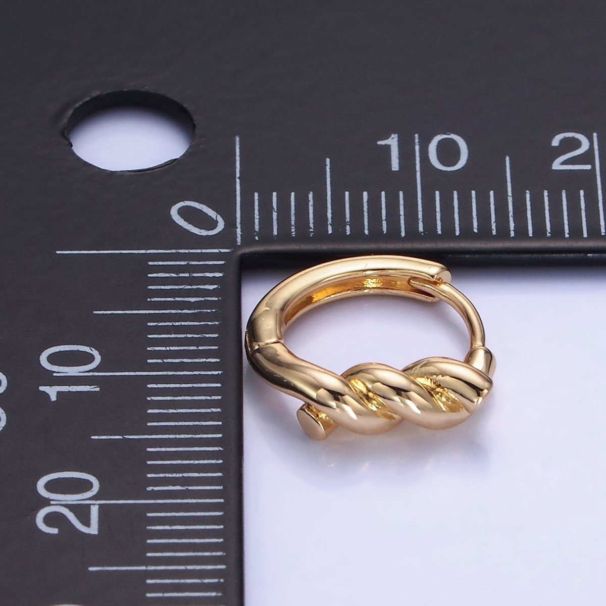 14K Gold Filled Rope Croissant Cartilage Huggie Earrings in Gold & Silver | AB1364 AB1365