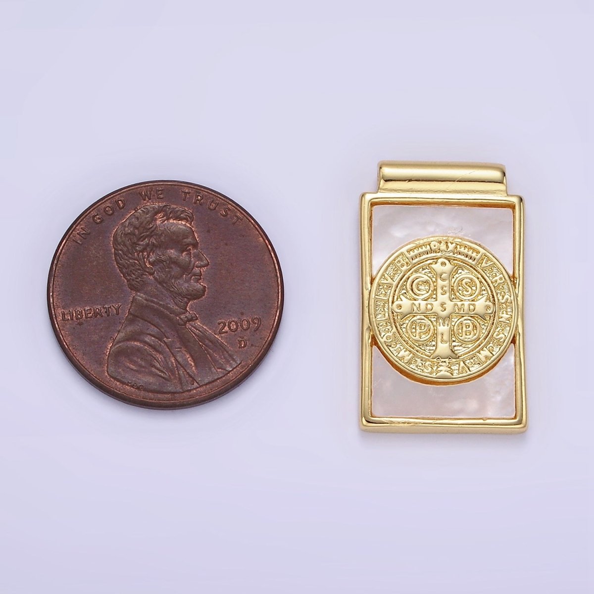 14K Gold Filled Saint Benedict SMQLIVB PAX VRSNSMV Shell Pearl Rectangle Pendant | AH156