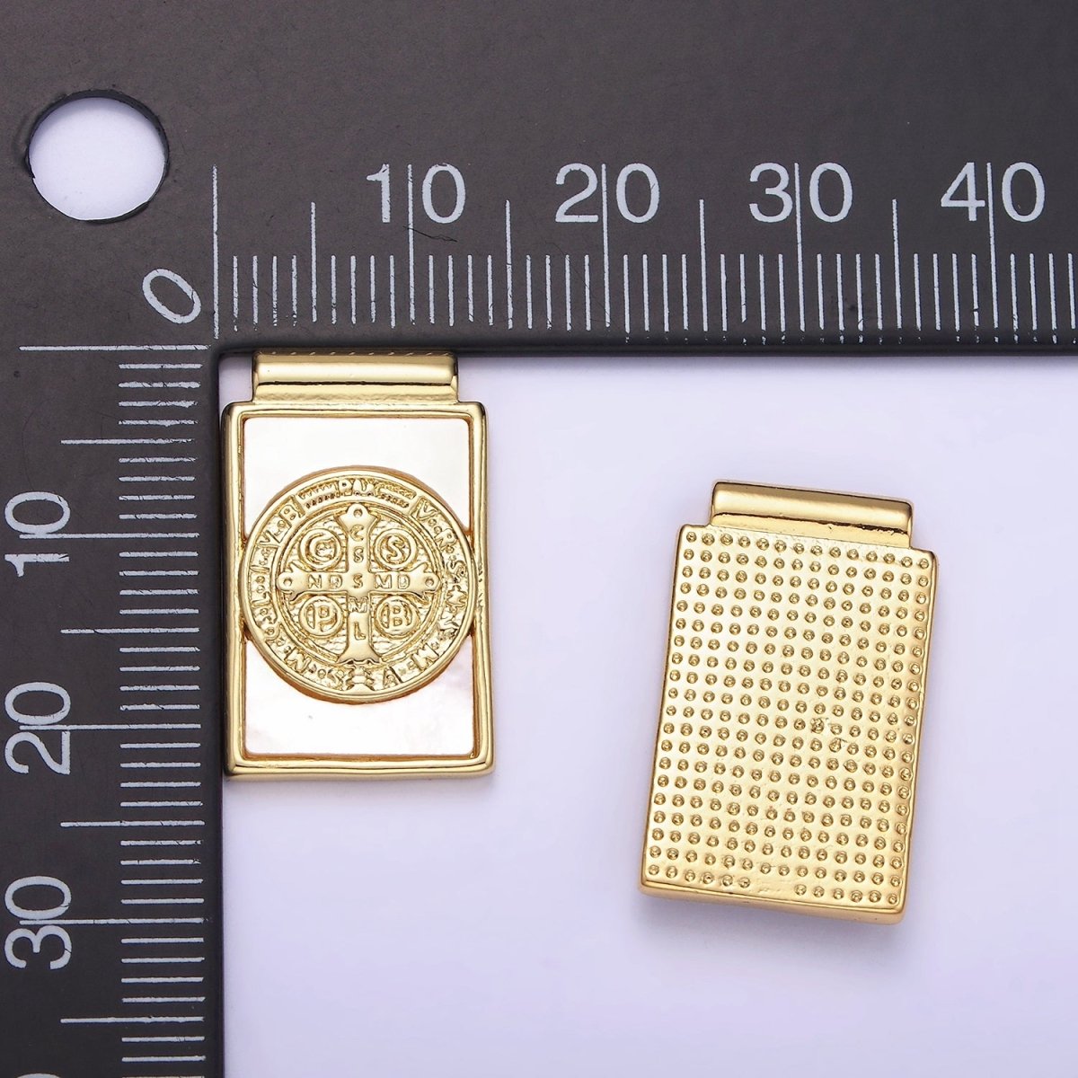 14K Gold Filled Saint Benedict SMQLIVB PAX VRSNSMV Shell Pearl Rectangle Pendant | AH156