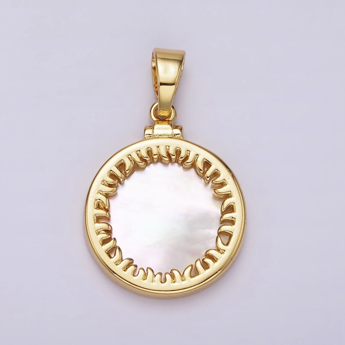 14K Gold Filled Shell Pearl Ray Bezel Pendant | AH033