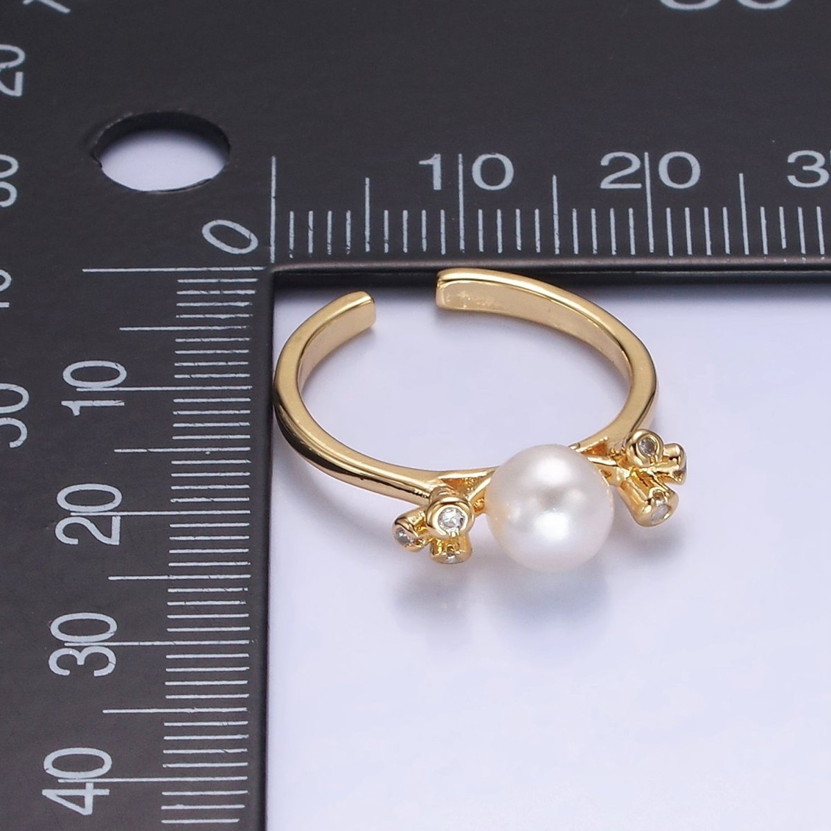 14K Gold Filled Shell Pearl Triple CZ Solitaire Ring | O1316