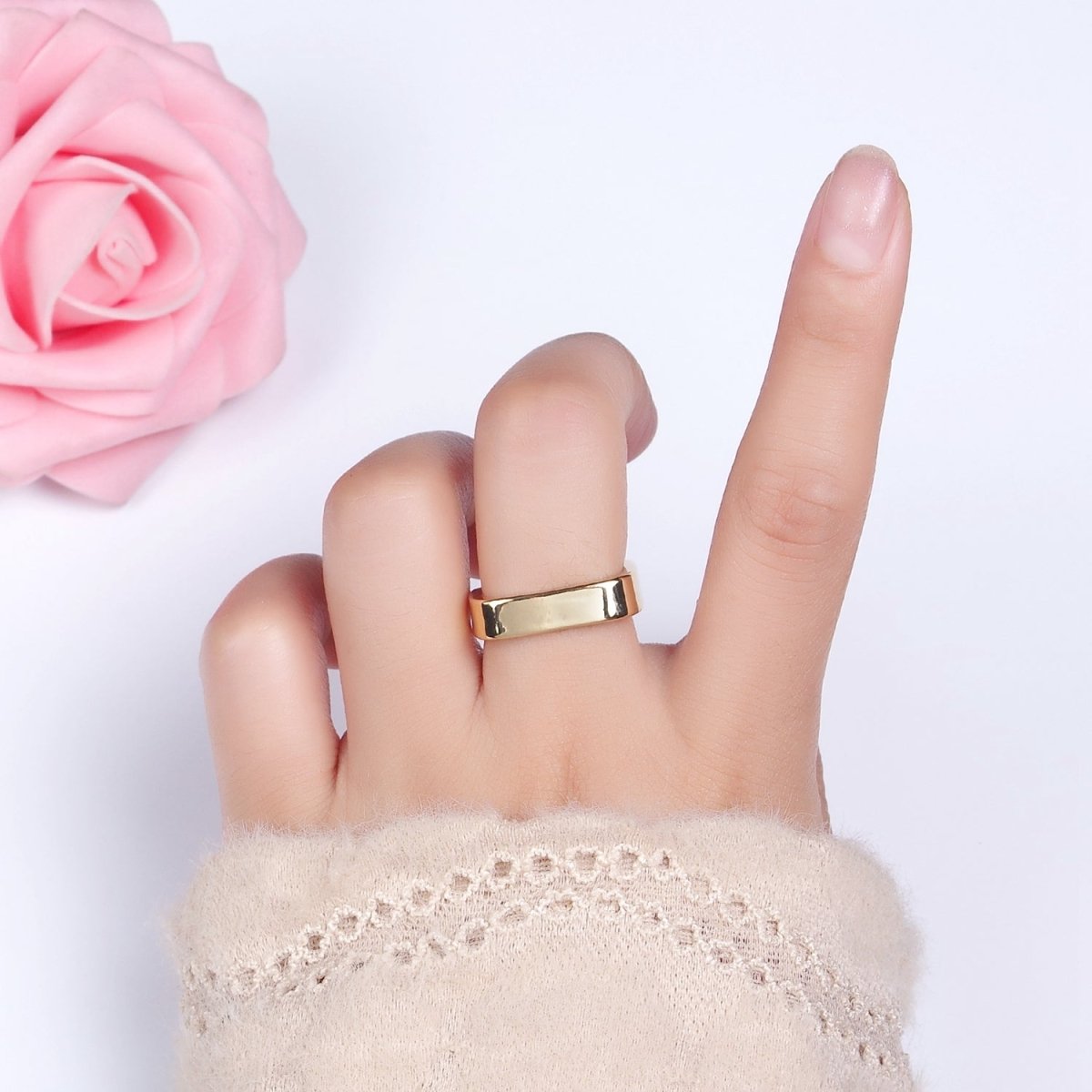 14K Gold Filled Square Geometric Band Ring | S-512