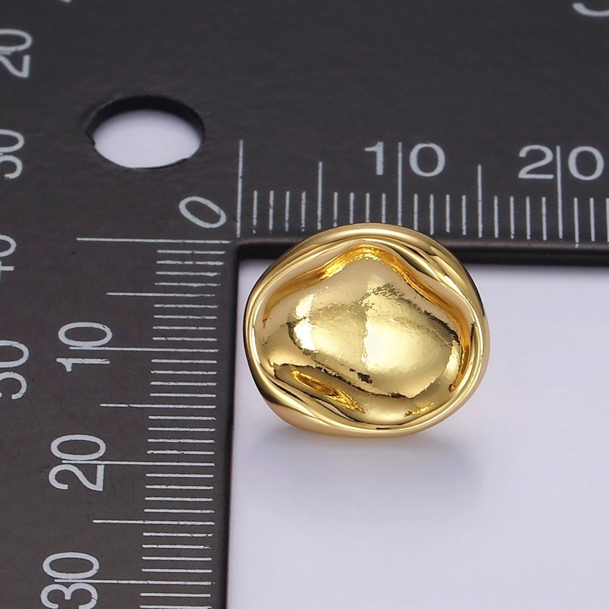 14K Gold Filled Stamped Dome Molten Round Stud Earrings | AE941