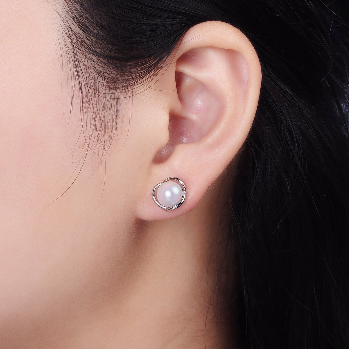 14K Gold Filled Triple Circular Band Iridescent Pearl Stud Earrings in Gold & Silver | V269