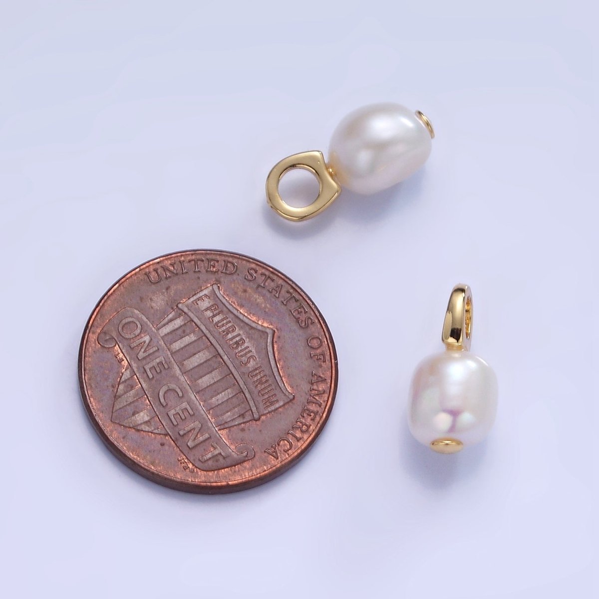 14K Gold Filled White Button Freshwater Pearl Drop Pendant | P1732