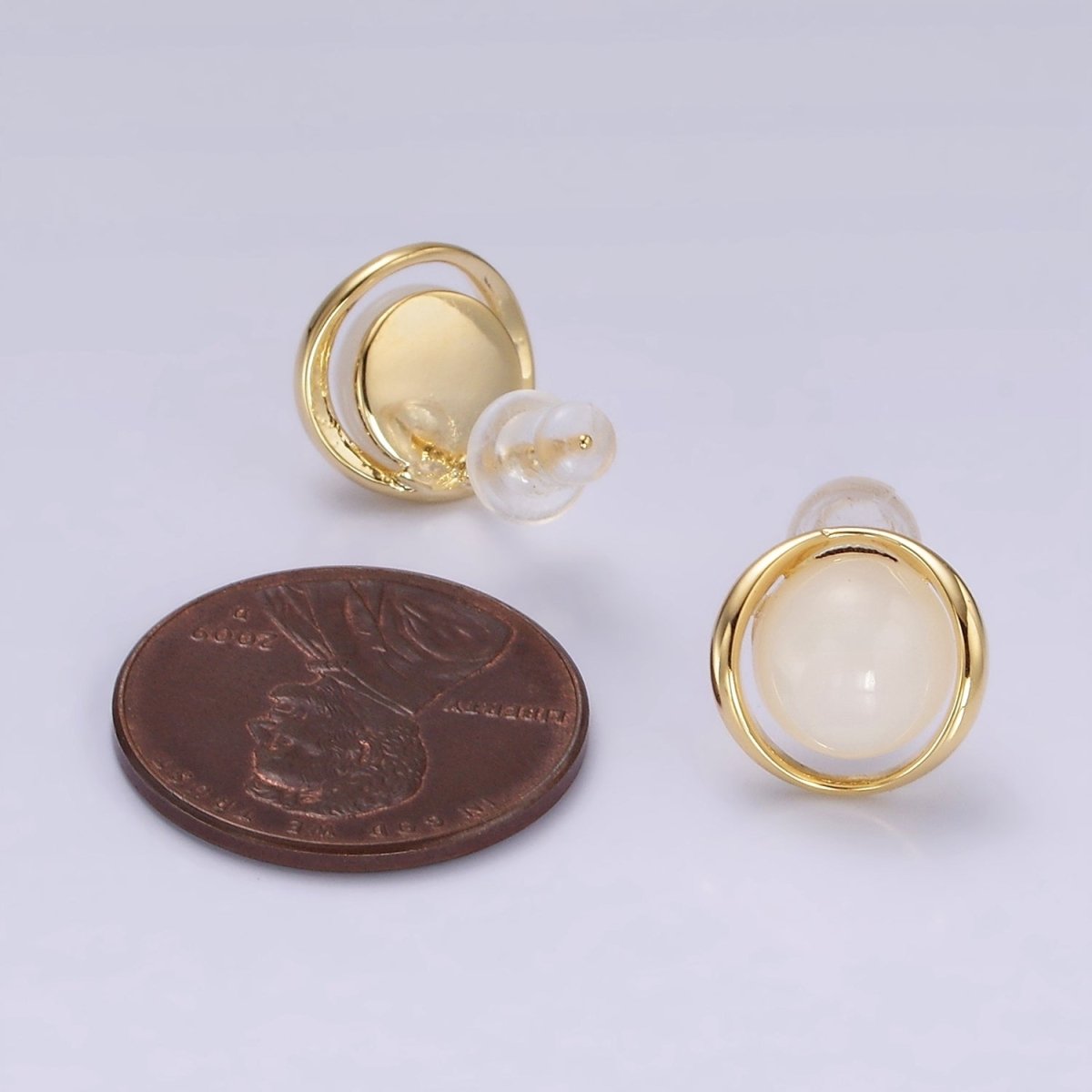 14K Gold Filled White Cat's Eye Open Round Stud Earrings in Gold & Silver | V280