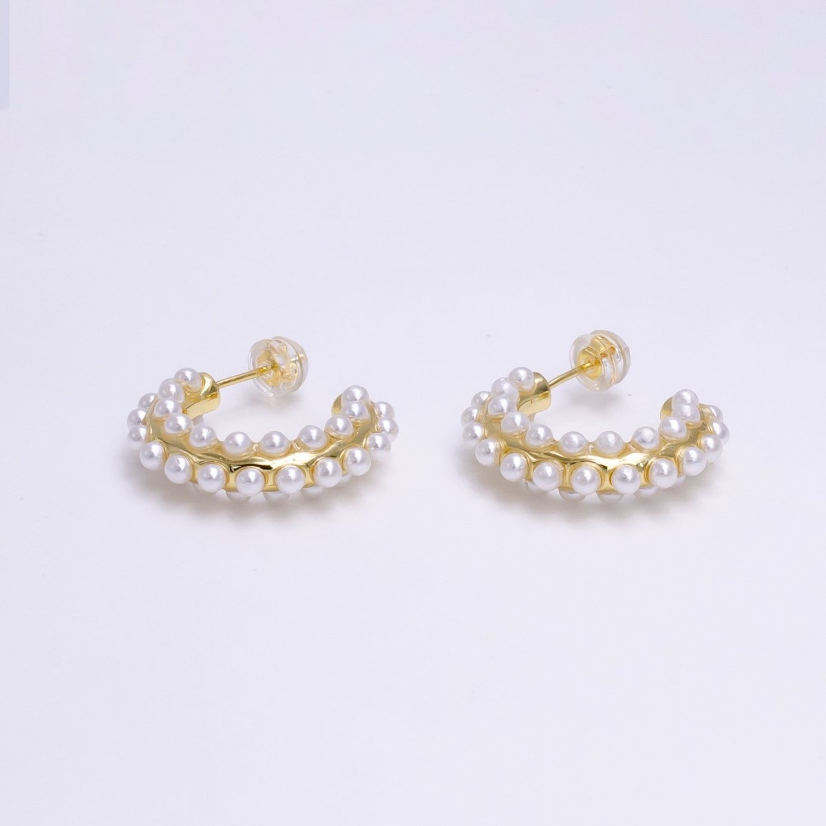14K Gold Filled White Pearl Lined 20mm C-Shaped Hoop Earrings in Gold & Silver | AE800