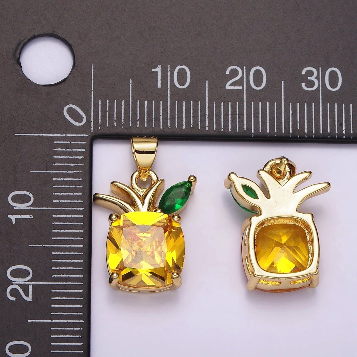 14K Gold Filled Yellow CZ Pineapple Fruit Pendant | AH127