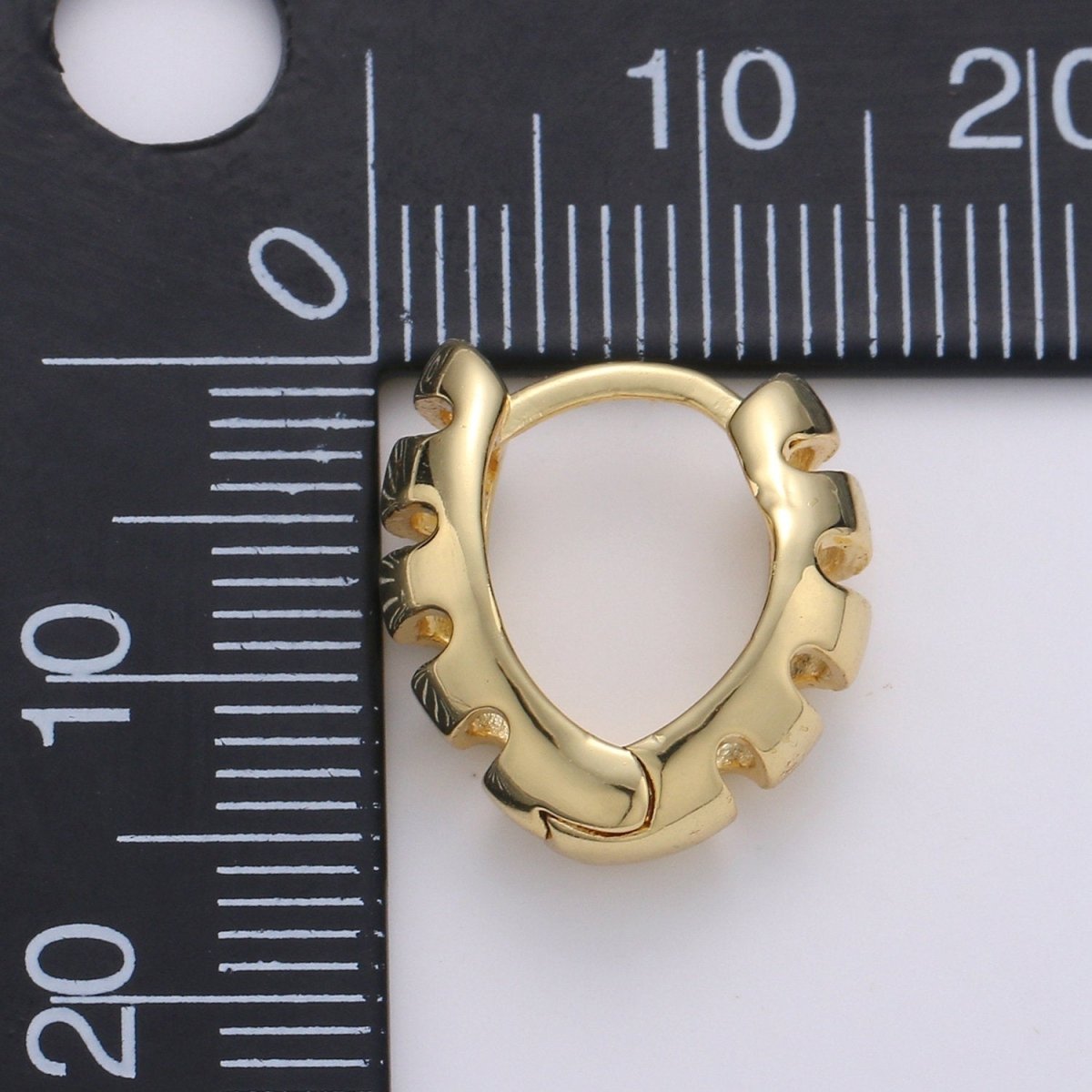 15mm Huggie Hoop Earring, Gold Large hoop earring, Chunky Hoops, Thick Gold Hoops, Medium hoop earrings, Vermeil Earring, gold Hoop Earrings Q-242