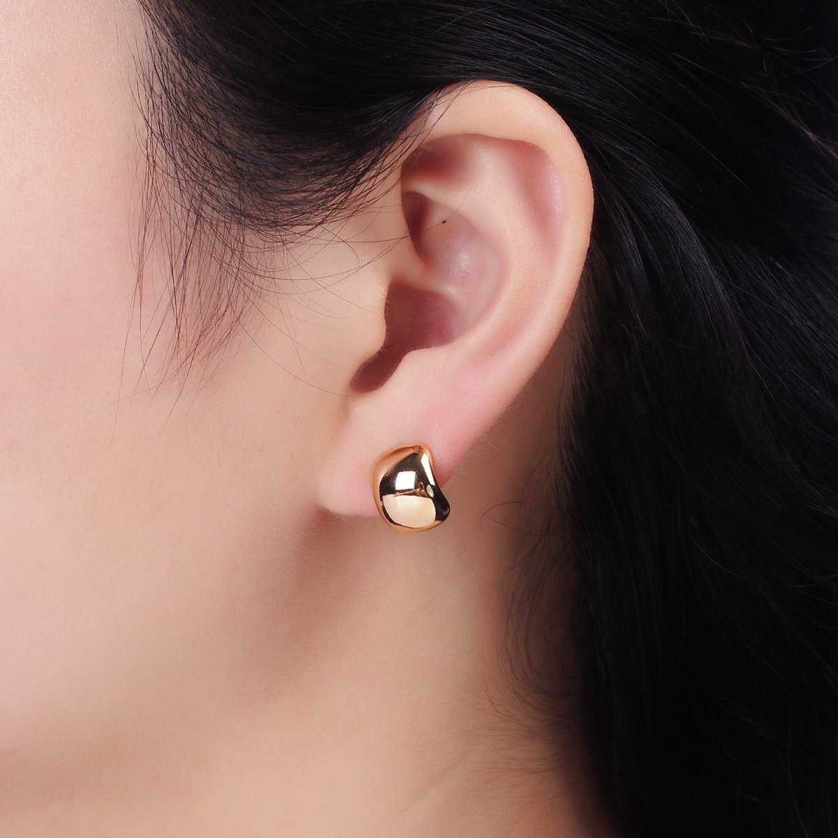 16K Gold Filled 12mm Wide Dome C-Shaped Cartilage Hoop Earrings | AE891