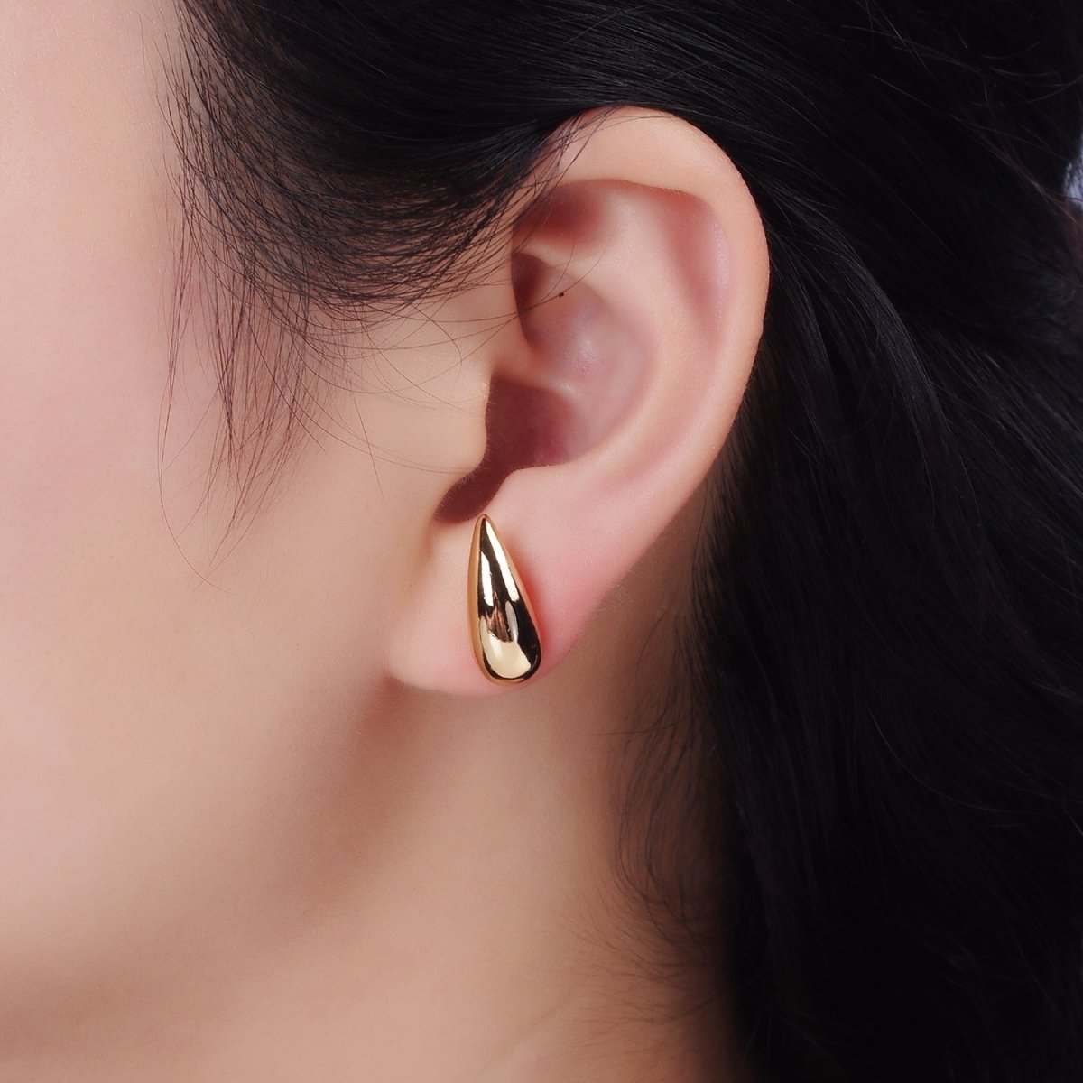 16K Gold Filled 17.5mm Teardrop Dome Minimalist Stud Earrings | AE892