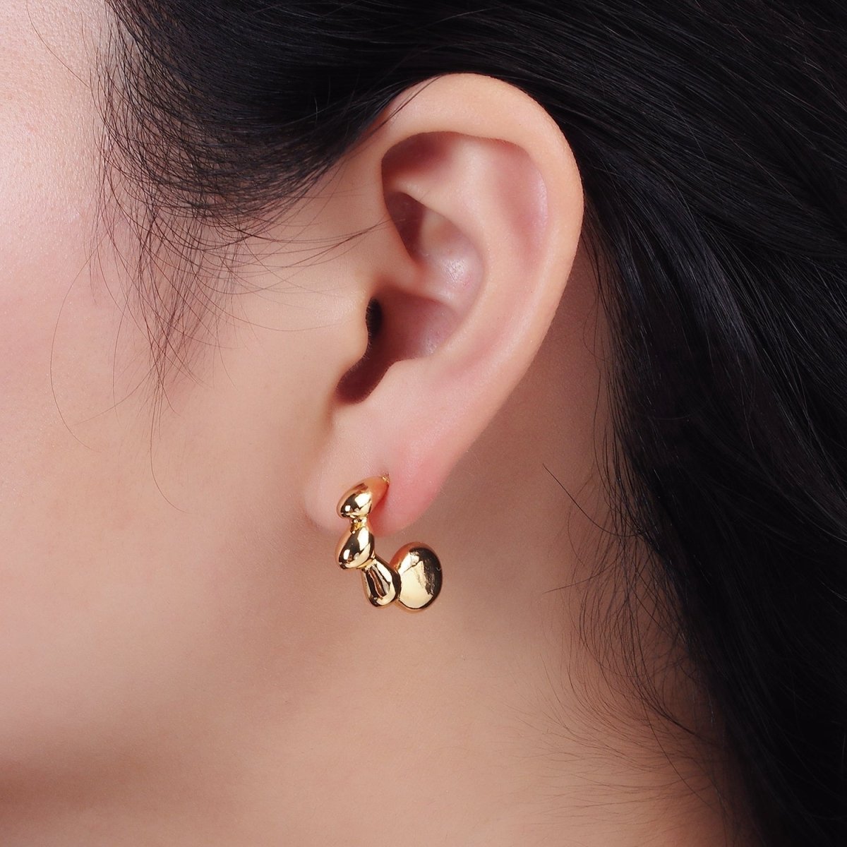 16K Gold Filled 20mm Molten Bubble Beaded C-Shaped Hoop Earrings | AE896