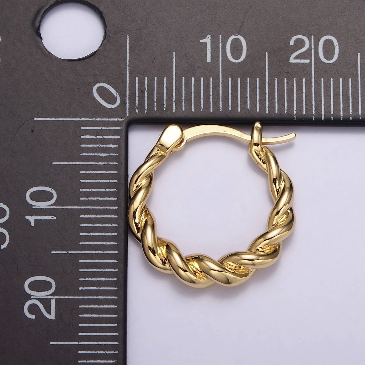16K Gold Filled 20mm Twisted Rope French Lock Latch Hoop Earrings | AE602