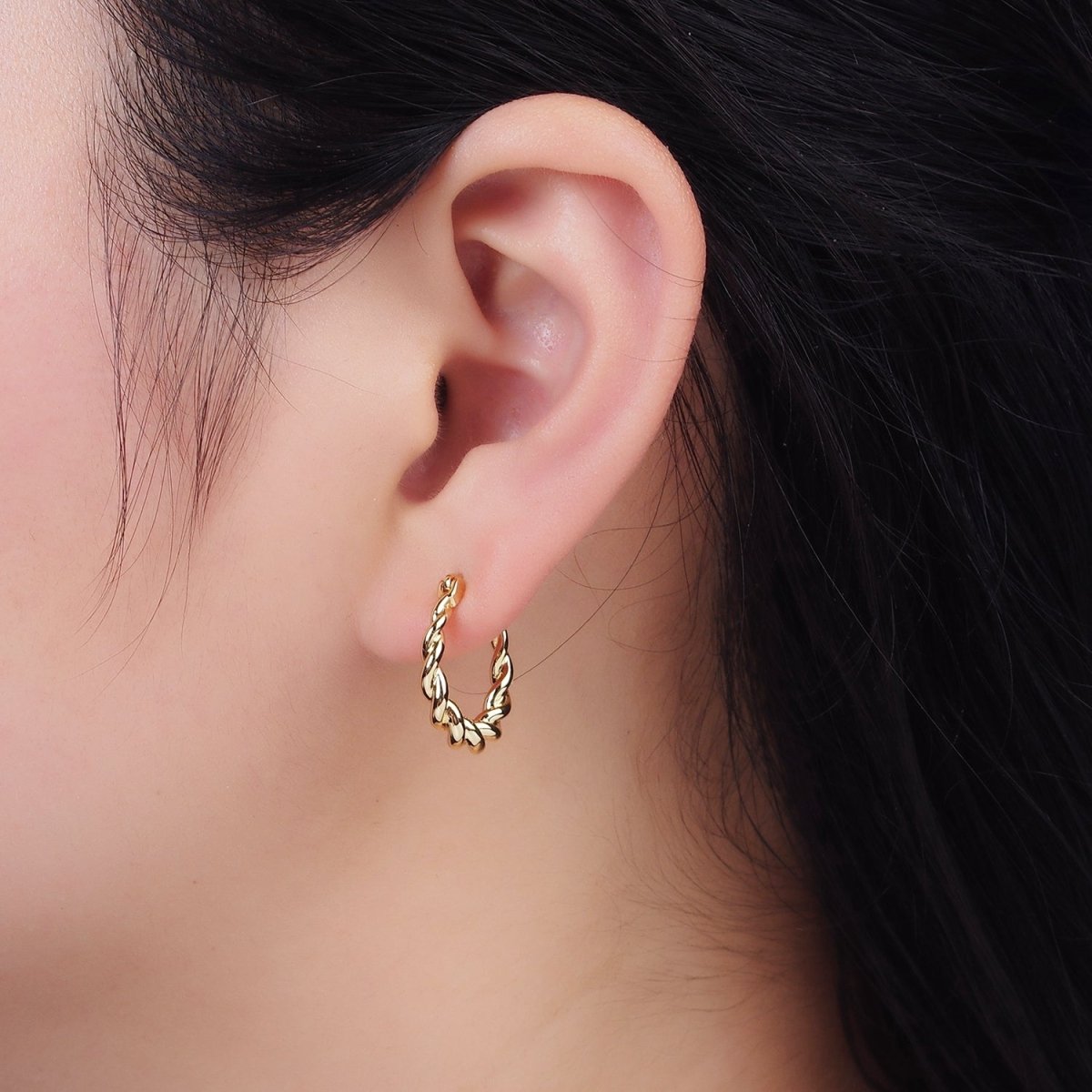 16K Gold Filled 20mm Twisted Rope French Lock Latch Hoop Earrings | AE602