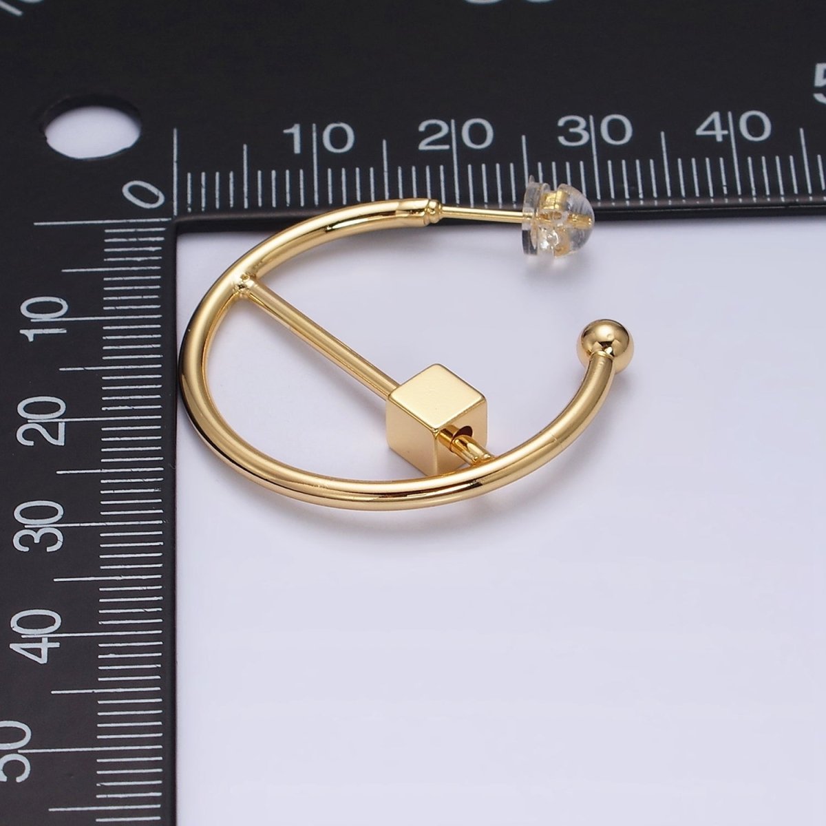 16K Gold Filled 30mm Block Bar Geometric C-Shaped Hoop Earrings in Gold & Silver | AD1345 AD1346