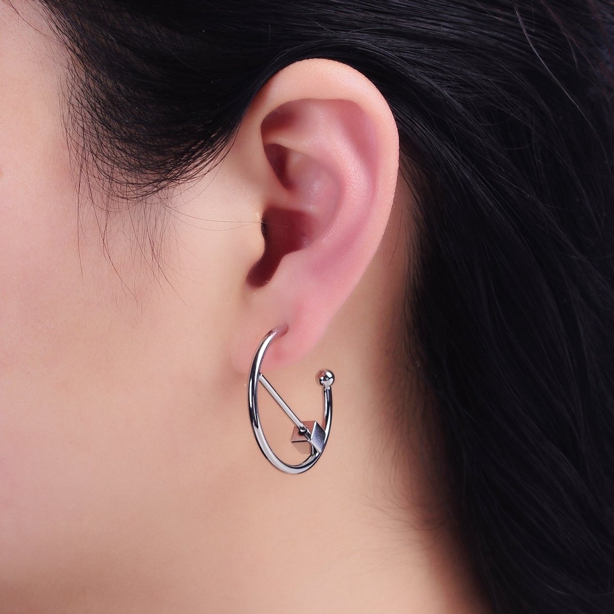 16K Gold Filled 30mm Block Bar Geometric C-Shaped Hoop Earrings in Gold & Silver | AD1345 AD1346