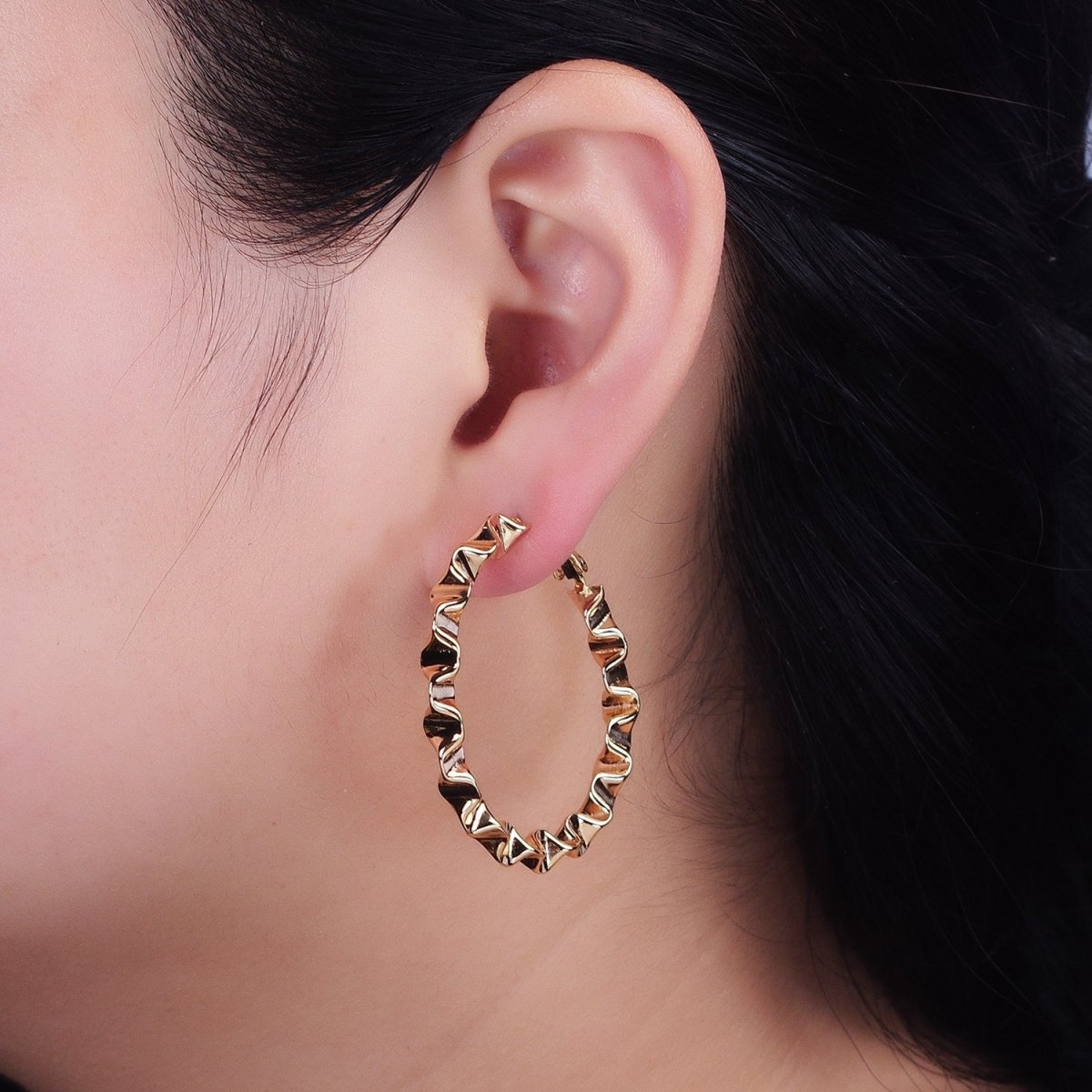 16K Gold Filled 43.5mm Geometric Wavy Foil Hinge Hoop Earrings in Gold & Silver | AB1437 AB1438
