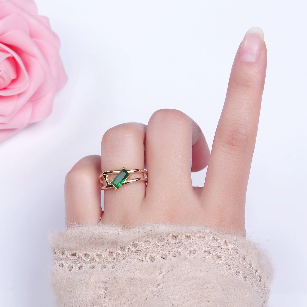 16K Gold Filled Clear, Green Baguette Molten Double Band Ring in Gold & Silver |  O-1622 O-1623 O-1624