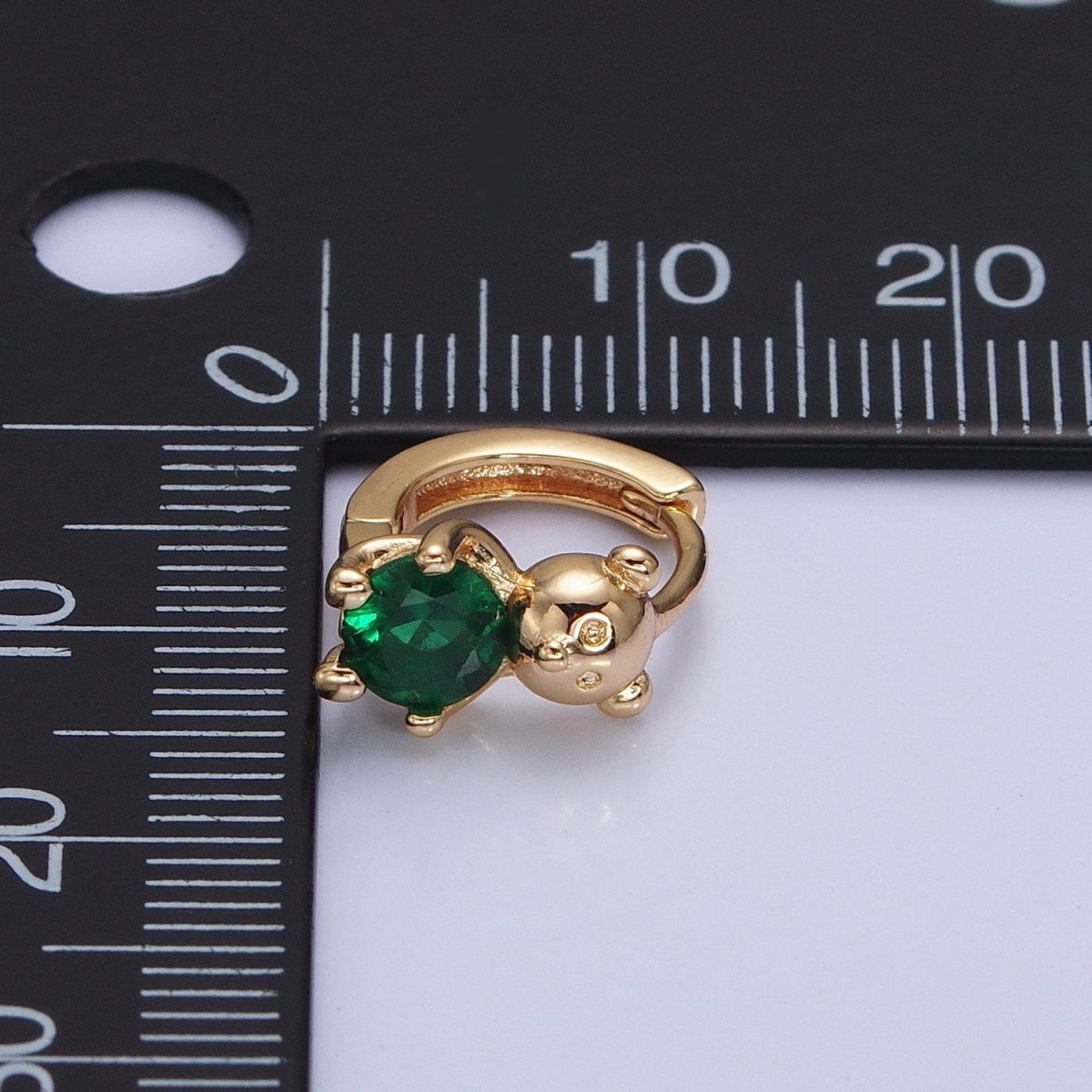 16K Gold Filled Green Round CZ Teddy Bear Animal 11mm Cartilage Huggie Earrings in Silver & Gold | AB650 AD1296