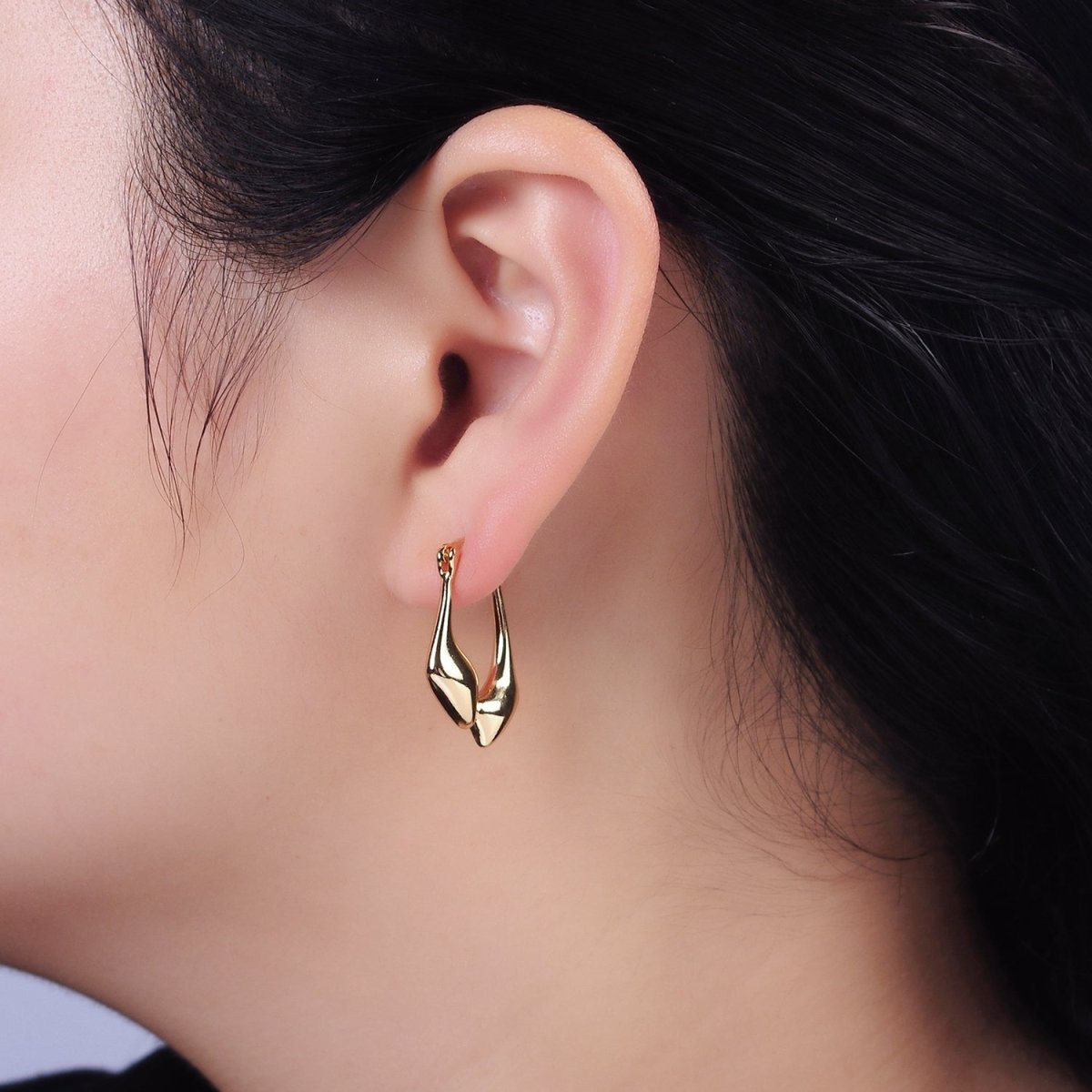 16K Gold Filled Oblong Chubby Double Abstract Band French Lock Latch Earrings | AE575