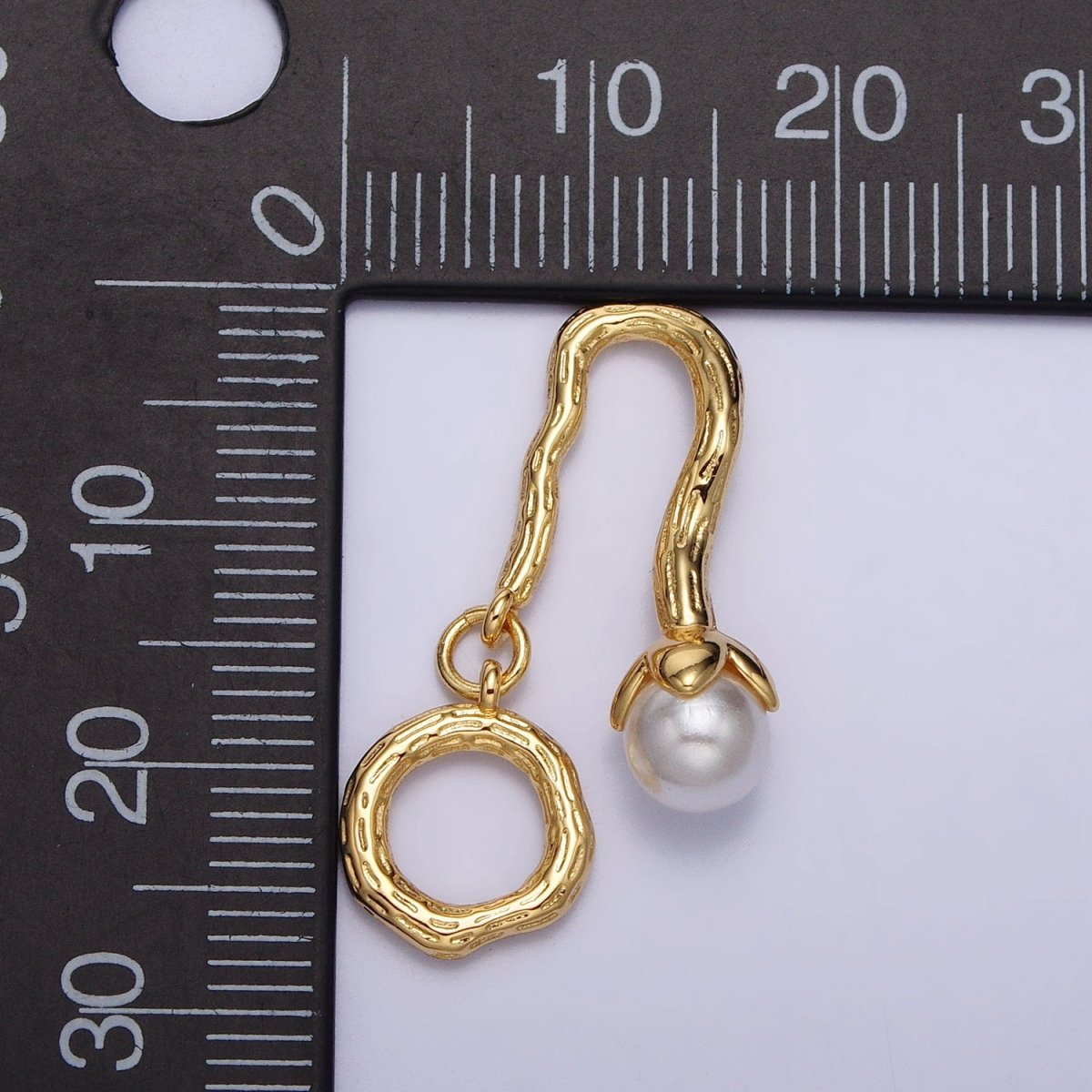 16K Gold Filled Pearl Flower Wood-Textured Branch Open Round Charm | AC1057