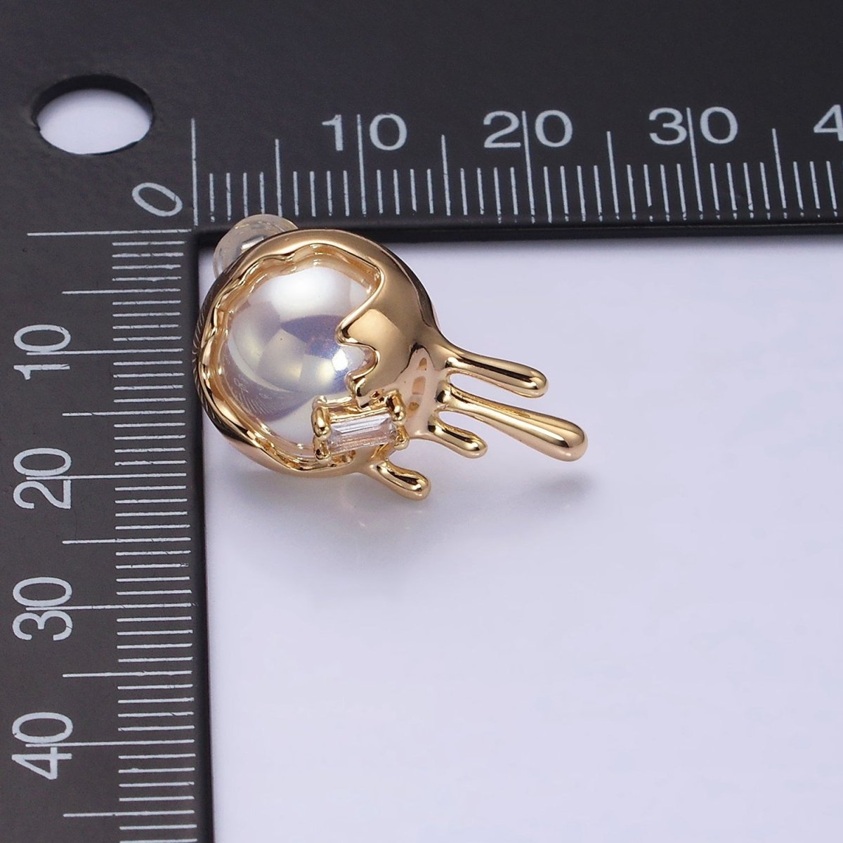 16K Gold Filled Round Iridescent Pearl Molten Drip Stud Earrings in Gold & Silver | AD980 AD981