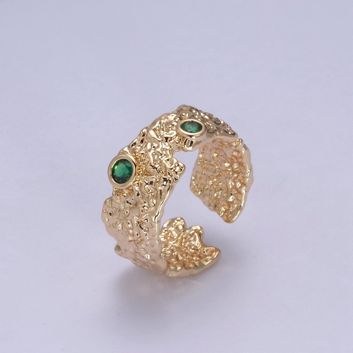 16K Gold Filled Textured Abstract Emerald Green Crystal Zirconia CZ Hammered Ring U-238
