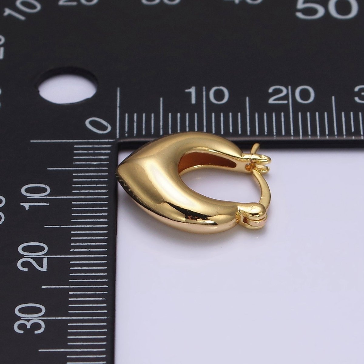 16K Gold Filled V-Shaped Dome French Lock Latch Hoop Earrings | AE574