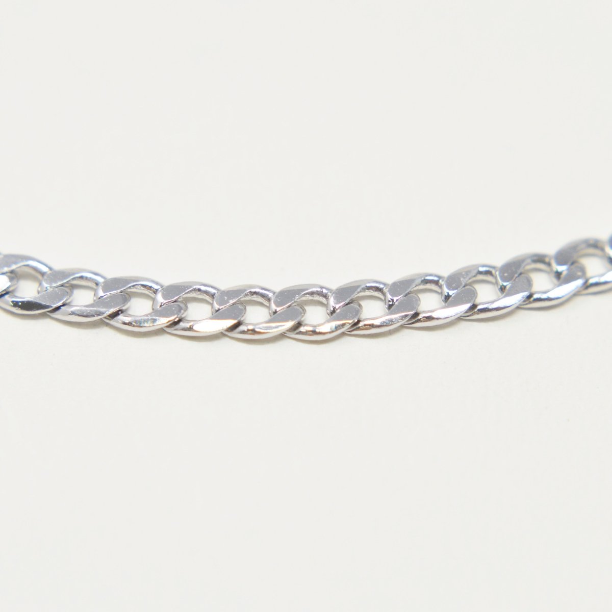 17.5 inch Silver Miami Cuban Curb Chain Necklace, White Gold Filled Curb Finished Necklace, 2.5mm Curb Necklace w/ Spring Ring | CN-1013  Clearance Pricing