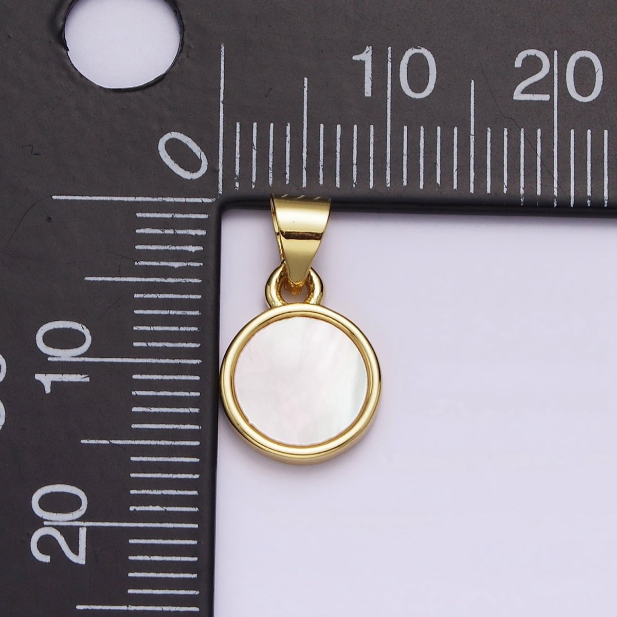18K Gold Filled 16.5mm White Shell Pearl Round Circle Pendant | AA555