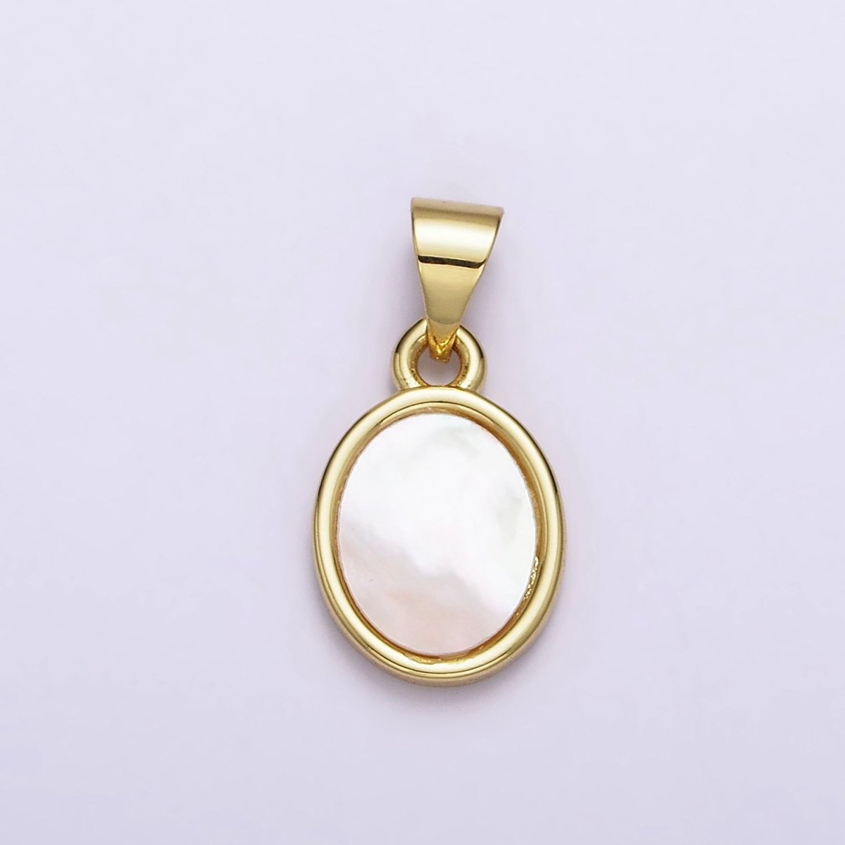 18K Gold Filled 22mm White Shell Pearl Oval Pendant | AA556