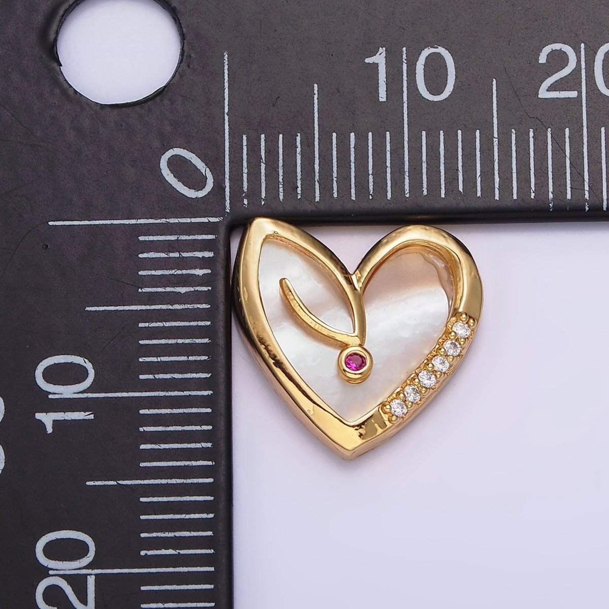 18K Gold Filled Fuchsia CZ Micro Paved Shell Pearl Heart Charm | AC1435