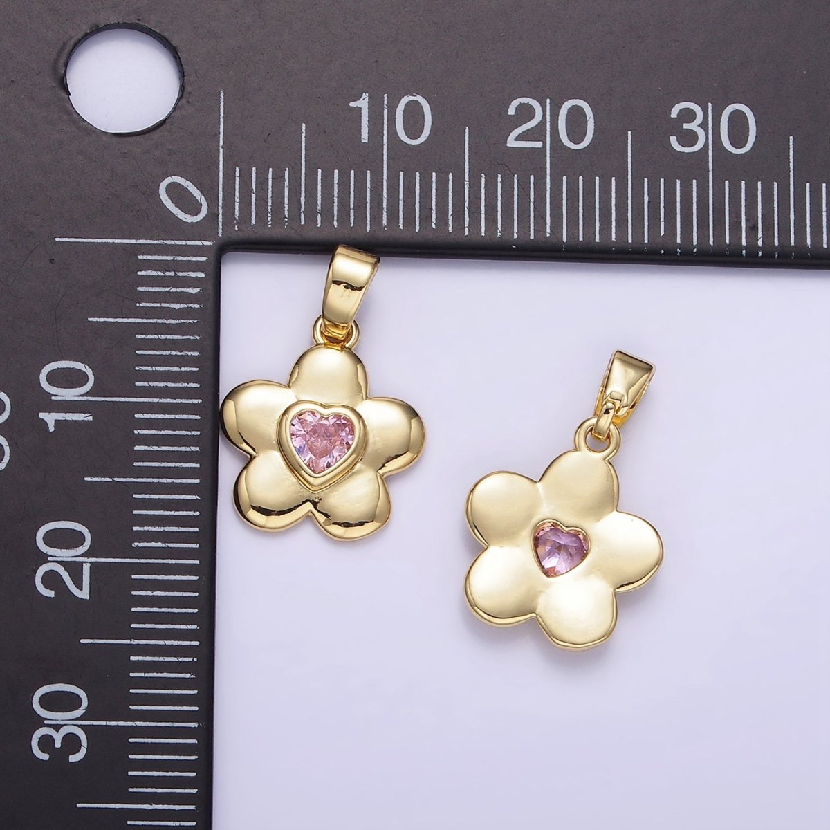 18K Gold Filled Pink Heart CZ Chubby Daisy Flower Petal | AH150