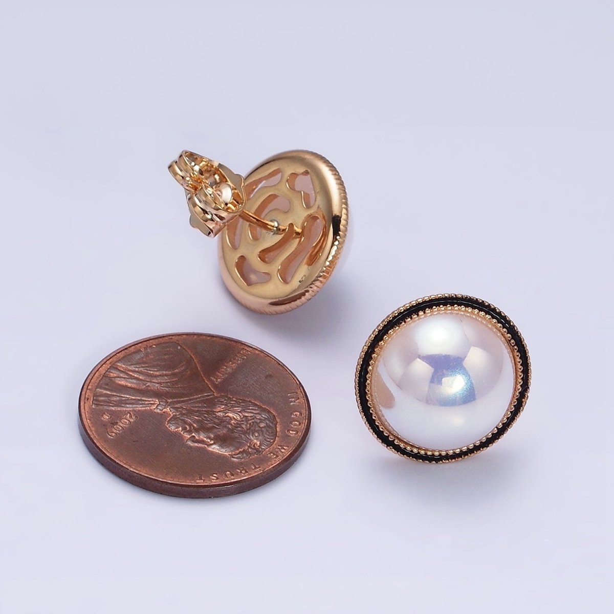 18K Gold Filled Rounded Pearl Black Enamel Stud Earrings | AD1453