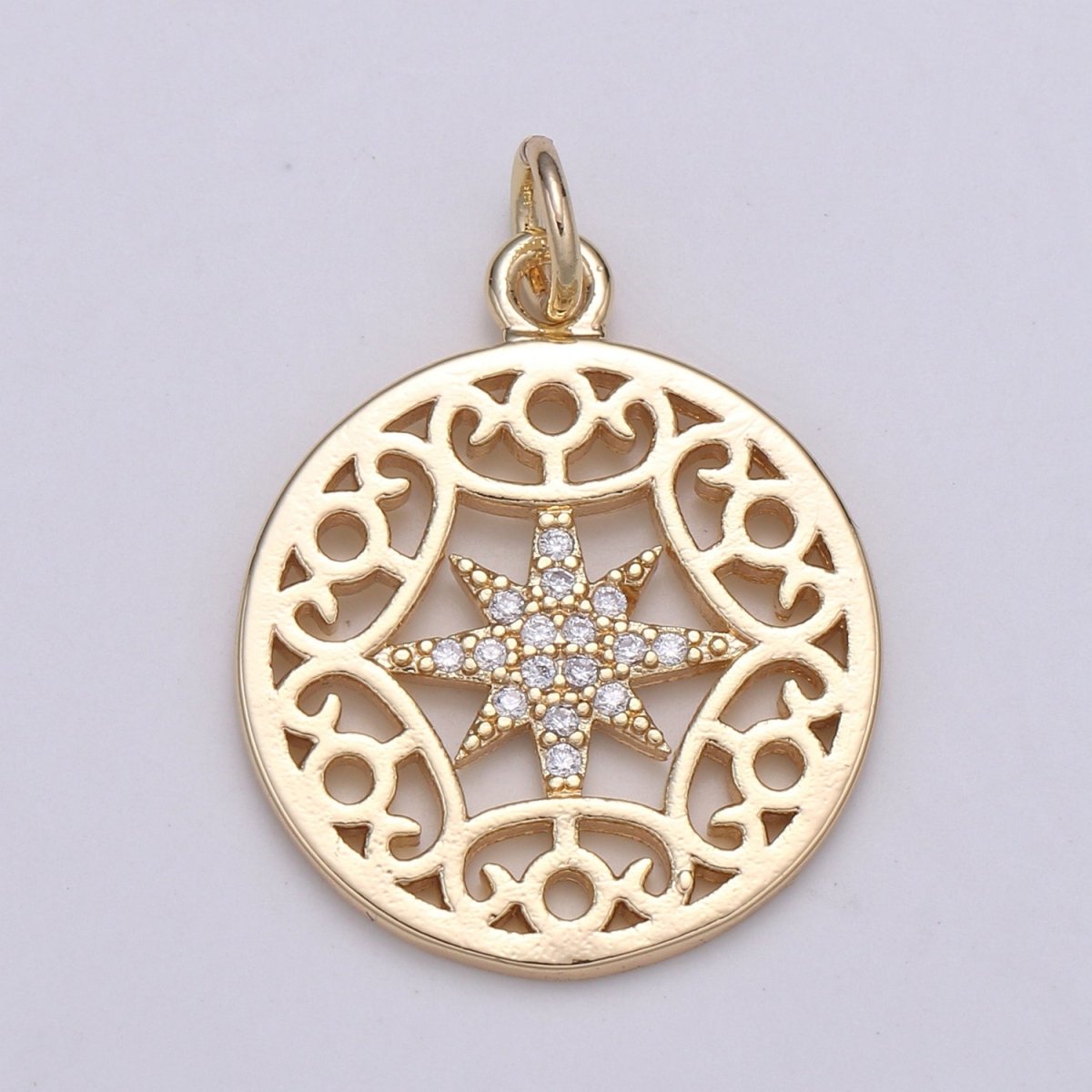 18K Gold Filled Star Circle Charm   E-094