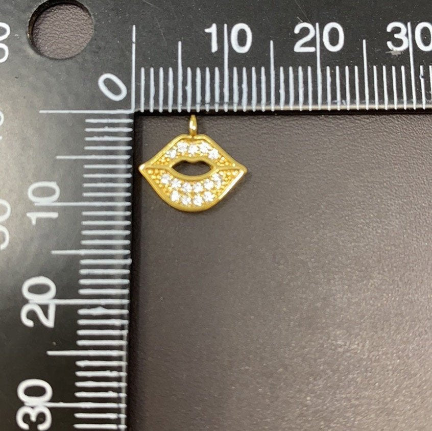 18K Gold Filled Tiny Lip Kiss Cubic Zirconia Pendant Charm C-024